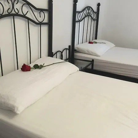 Rosalia / Pilgrim Hostel *