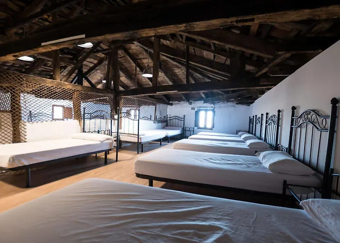 Rosalia / Pilgrim Hostel *