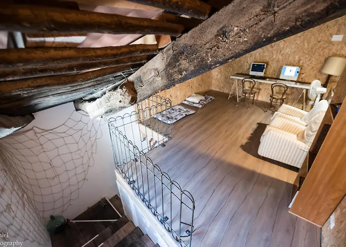 호스텔 Rosalia / Pilgrim *